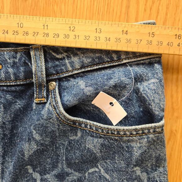 NWT Lee Women's Floral Mid-Rise Flare Jeans Size 29 Boho Hippie Cottage Festival - Picture 4 of 11